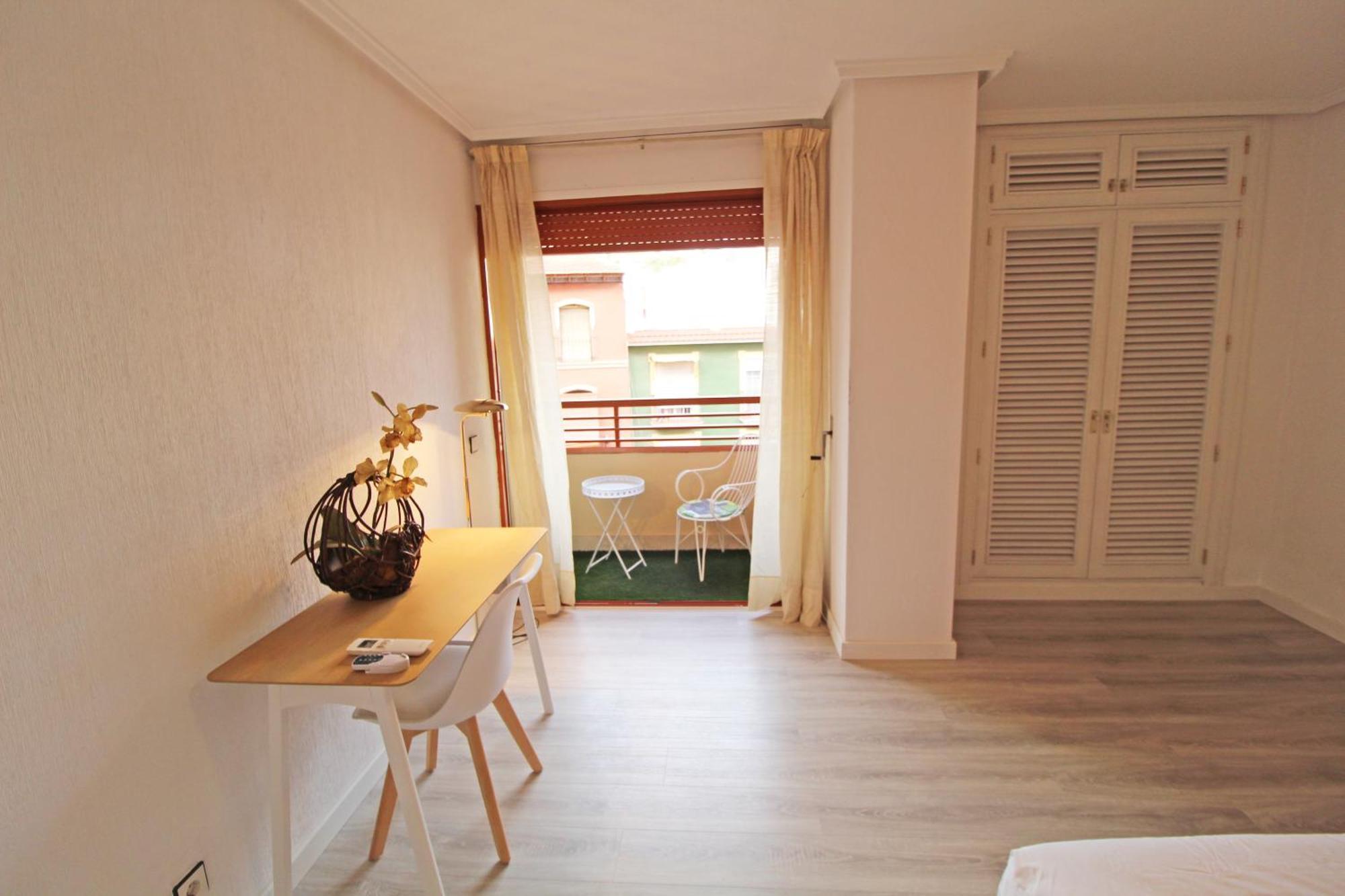 Castle Views. Terrace. Design Style. Ac. Wifi. Refurbished. Supercentric. Leilighet Alicante Eksteriør bilde
