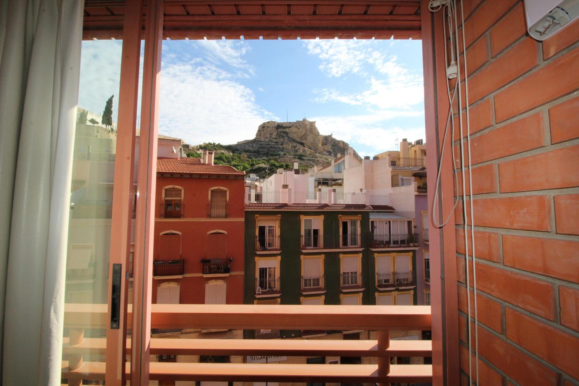 Castle Views. Terrace. Design Style. Ac. Wifi. Refurbished. Supercentric. Leilighet Alicante Eksteriør bilde